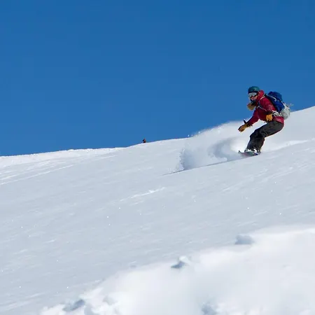 Vakantiehuis Perfectly Located Timber For 6-8 Guests *