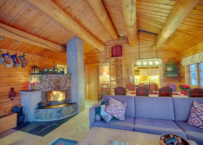Perfectly Located Timber For 6-8 Guests Feriehus