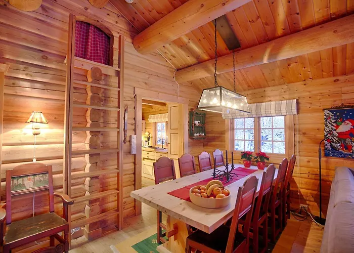 Perfectly Located Timber For 6-8 Guests Feriehus