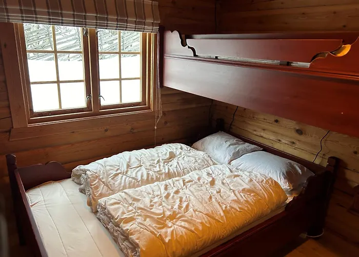Perfectly Located Timber For 6-8 Guests * Beitostolen