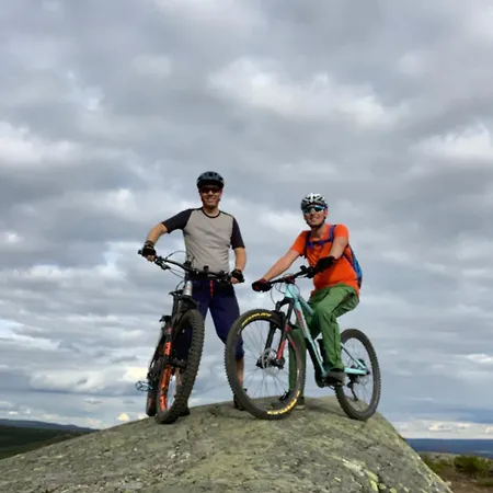 Perfectly Located Timber For 6-8 Guests Nyaraló Beitostolen