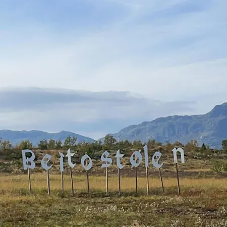 Nyaraló Perfectly Located Timber For 6-8 Guests Beitostolen